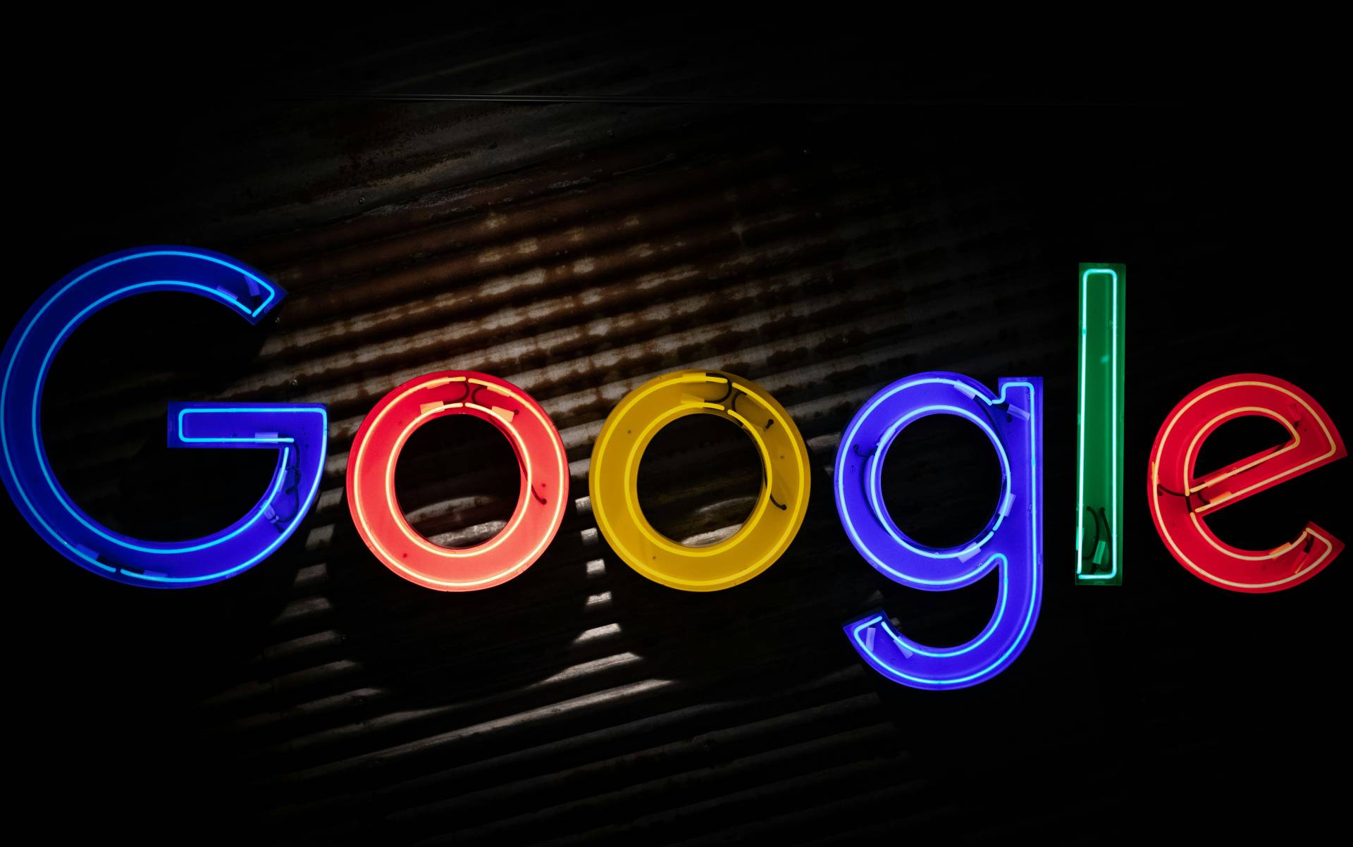 Google Releases AI Update for SEO: AI Overviews